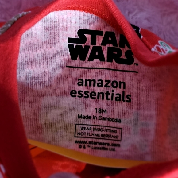 Amazon Essentials Red Star Wars Holiday Christmas Toddler Footie Pyjamas Siz 18M - Picture 6 of 7